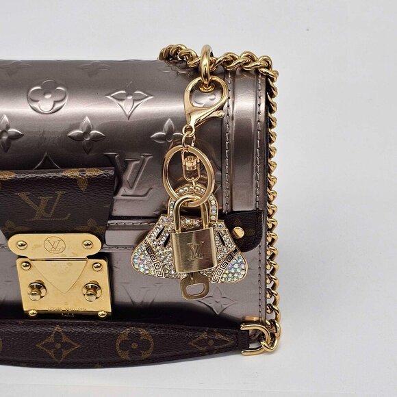 Authentic Louis Vuitton Lock & Key with unbranded Bagcharm, Keycharm 120225 - Picture 4 of 8
